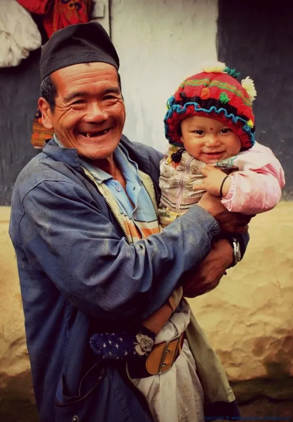 Cách lấy mật ong nguy hiểm nhất thế giới ảnh 22