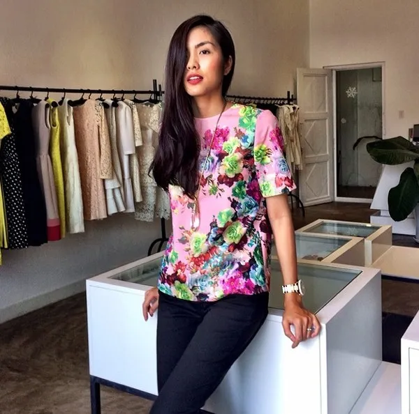 Tăng Thanh Hà lộ nếp nhăn, chân khẳng khiu gân guốc khi giảm cân 12