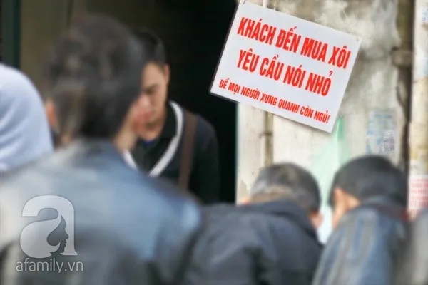 Chiếc biển nhắc nhở mọi người một cách lịch sự để không làm ảnh hưởng tới giấc ngủ của người xung quanh