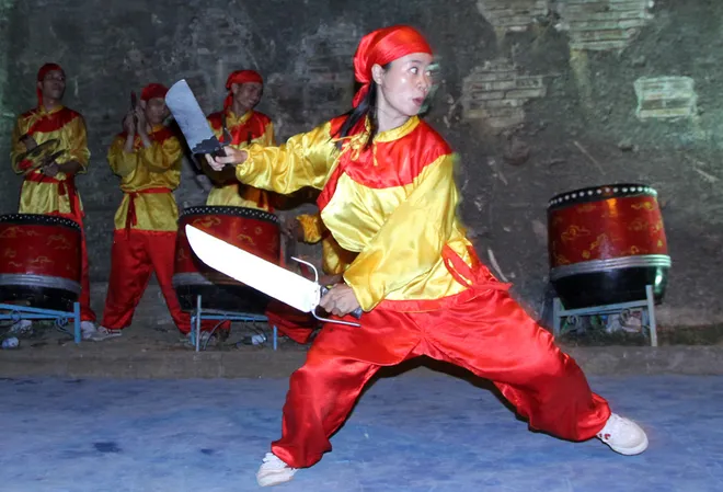 Cẩm vệ quân triều Nguyễn trình diễn sức mạnh ảnh 11