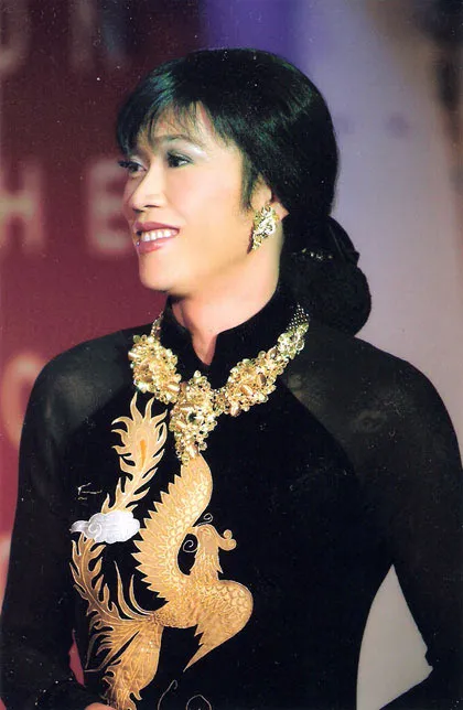 Hoài Linh: danh hài không có “đối thủ” trong showbiz Việt ảnh 10 Hoài Linh: danh hài không có “đối thủ” trong showbiz Việt ảnh 10