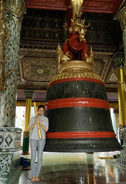 Tại nhà riêng của mình ở TP HCM, Ngô Thanh Vân có khá nhiều bức tượng Phật. Cô thường dành thời gian lắng đọng tâm hồn nơi cửa chùa để tịnh tâm nghĩ về các hoạt động thiện nguyện