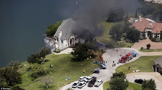 Chủ nhà phóng hỏa đốt biệt thự gần 15 tỉ đồng