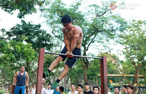 Mùa hè: Đi tập bụng 6 múi với môn thể hình mới toanh Calisthenic ảnh 6