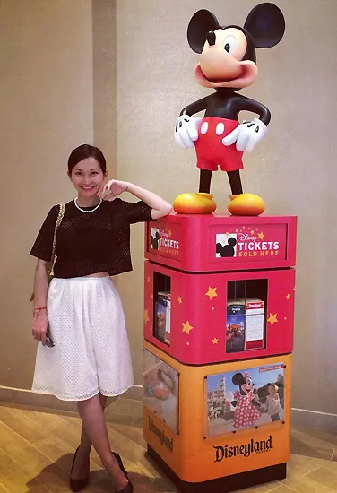 Nhiều fan gửi lời chúc người đẹp cuối cùng đã tìm được bến đỗ bình yên sau nhiều sóng gió.