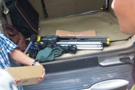 Công an Thanh Hóa: Hành động của tài xế lái xe biển xanh chỉ mang tính phòng vệ ảnh 2 Công an Thanh Hóa: Hành động của tài xế lái xe biển xanh chỉ mang tính phòng vệ ảnh 2