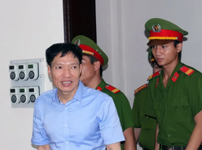 Dương Tự Trọng nhận mức án tổng hợp hơn 17 năm tù giam ảnh 1 Dương Tự Trọng nhận mức án tổng hợp hơn 17 năm tù giam ảnh 1