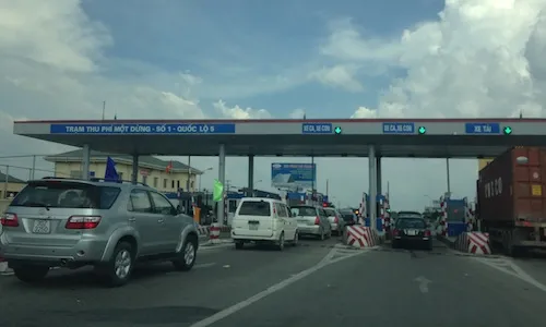 Đường thông thoáng trong ngày mùng 1 nhưng vẫn có 30 người chết do tai nạn giao thông Tai nạn