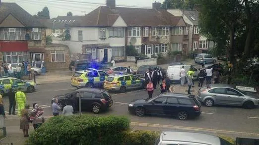 Hiện trường cụ bà 82 tuổi bị chặt đầu. Ãnh: Sky News