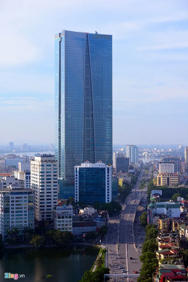 Kinh hoàng thang máy tòa nhà Lotte rơi tự do từ tầng 63 xuống ảnh 1