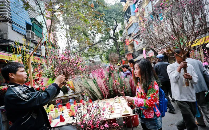 Kéo dài kỳ nghỉ lễ, Tết chỉ có lợi cho công chức, viên chức? ảnh 3