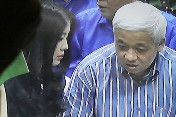 Nụ cười xinh đẹp của người phụ nữ bầu Kiên “cấm ai động đến“ ảnh 16