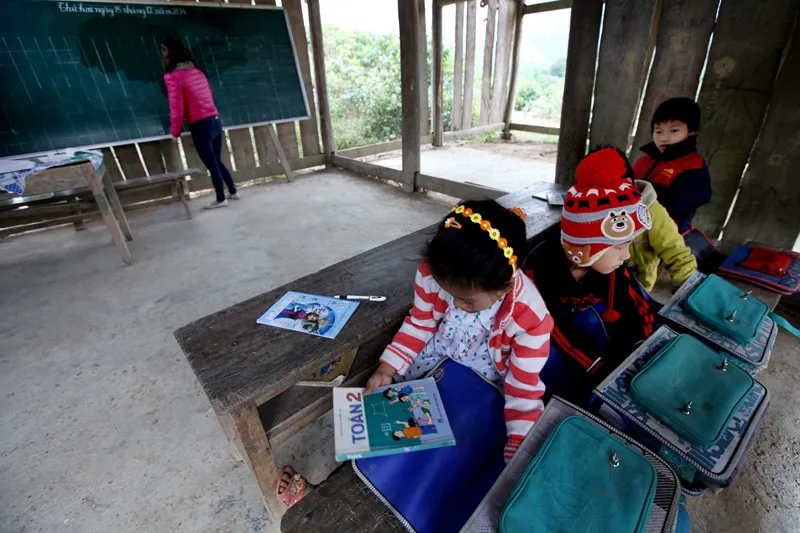 Trường học, học sinh, xiêu vẹo, gió rét