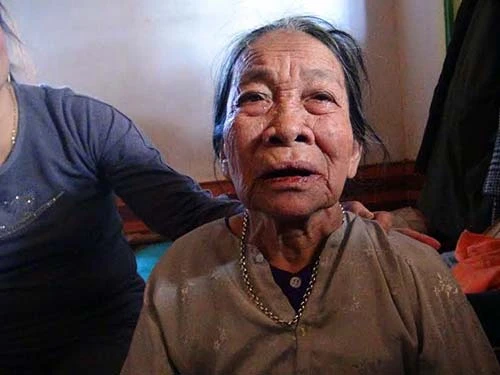 Cụ bà 90 tuổi kể phút kinh hoàng cả nhà bị giết chết ảnh 2 - 2