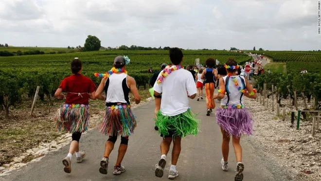 10 cuộc thi chạy kỳ quặc nhất thế giới ảnh 5 10 cuộc thi chạy kỳ quặc nhất thế giới ảnh 5