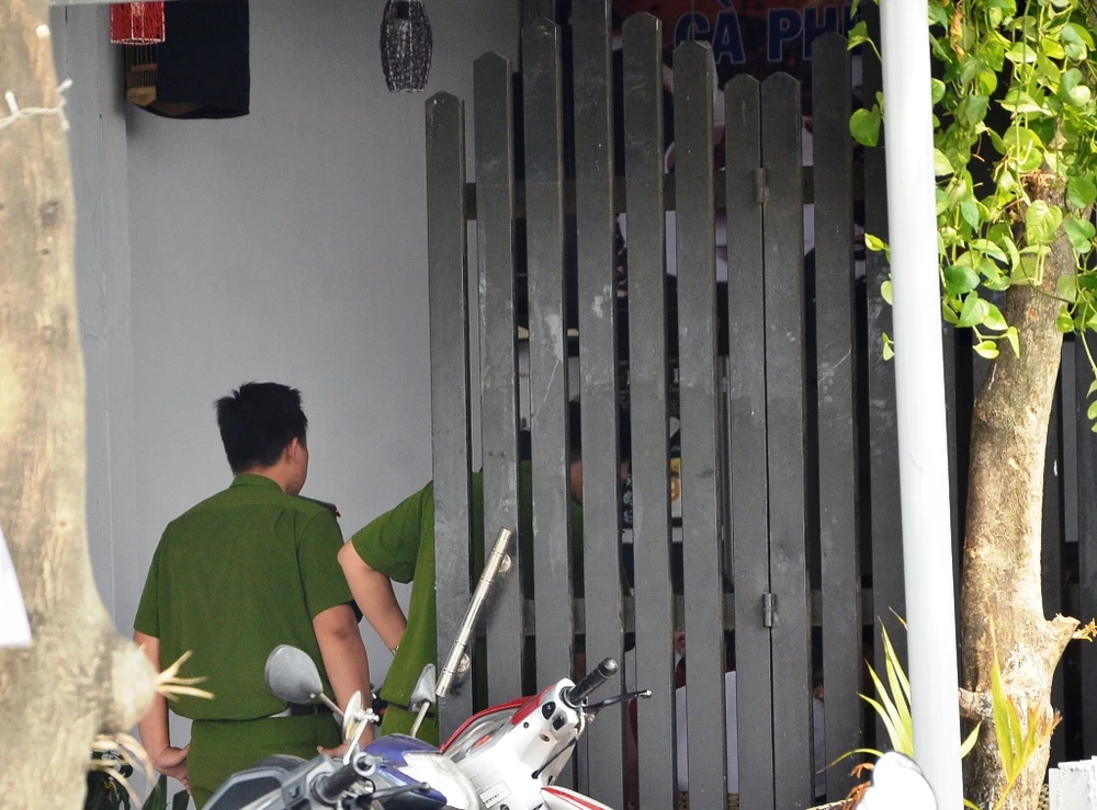 Công an có mặt khám nghiệm hiện trường