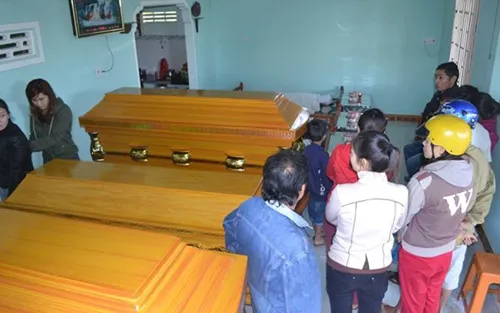 Bị xe bồn tông trực diện, cả 4 người trong gia đình thương vong ảnh 1