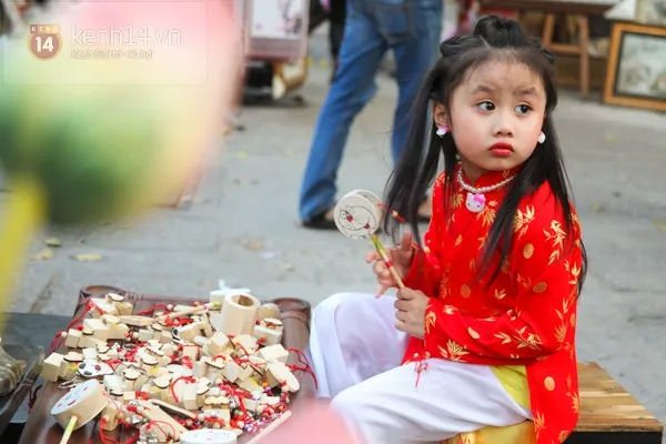 Sài Gòn tấp nập đến đường mai, phố ông đồ chụp ảnh ảnh 12