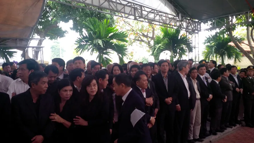 'Đồng chí Nguyễn Bá Thanh rất xứng đáng với tấm Huân chương của lòng dân' ảnh 5 'Đồng chí Nguyễn Bá Thanh rất xứng đáng với tấm Huân chương của lòng dân' ảnh 5