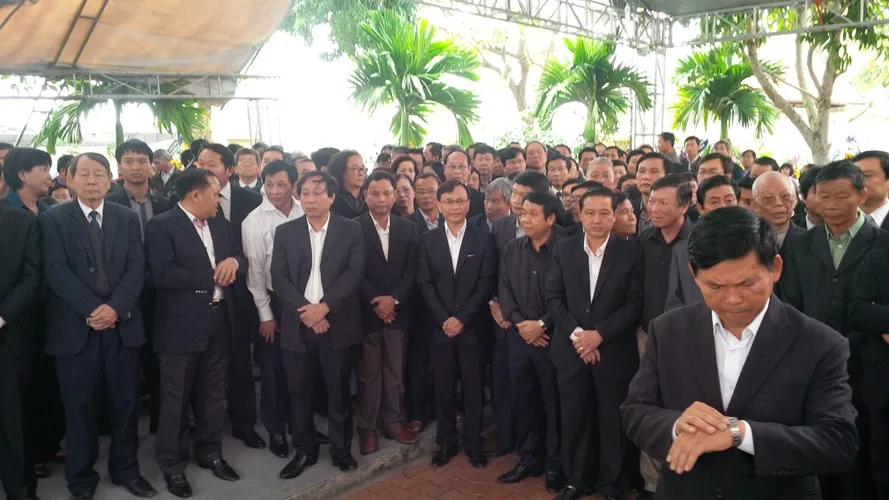 'Đồng chí Nguyễn Bá Thanh rất xứng đáng với tấm Huân chương của lòng dân' ảnh 8 'Đồng chí Nguyễn Bá Thanh rất xứng đáng với tấm Huân chương của lòng dân' ảnh 8