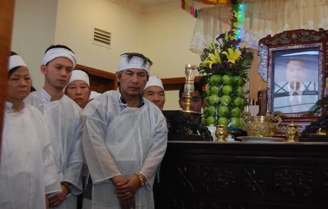 'Đồng chí Nguyễn Bá Thanh rất xứng đáng với tấm Huân chương của lòng dân' ảnh 21 'Đồng chí Nguyễn Bá Thanh rất xứng đáng với tấm Huân chương của lòng dân' ảnh 21