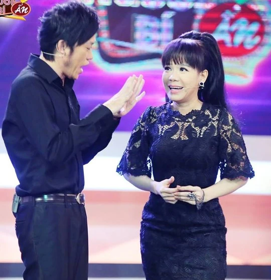 Việt Hương tiết lộ bí quyết 'độc' để trẻ lâu