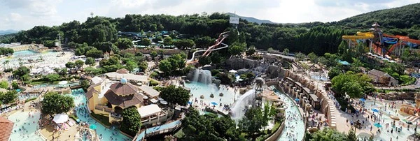 Mê mẩn với những công viên nước hoành tráng nhất thế giới ảnh 9