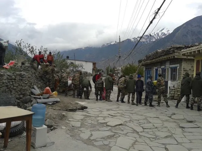 Thư Nepal: Từ những đau thương! ảnh 3