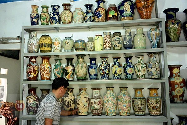 Kho báu hơn 100 ngàn đồ cổ của "ông vua gốm sứ Sài Gòn" ảnh 2