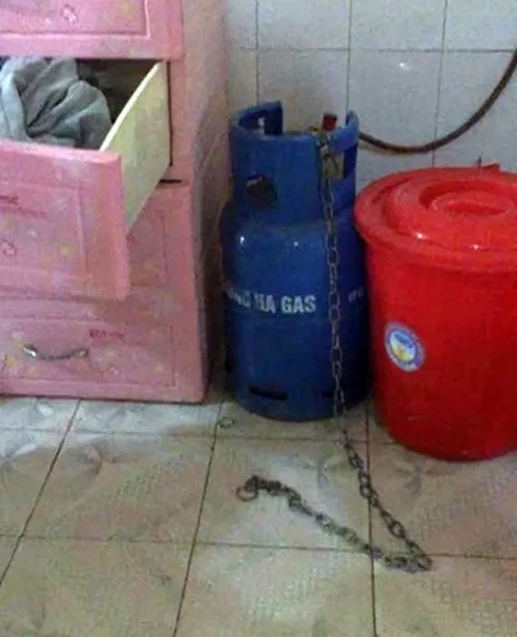 bé trai; bị bạo hành; đánh đập; Lục Ngạn; Bắc Giang bé trai; bị bạo hành; đánh đập; Lục Ngạn; Bắc Giang