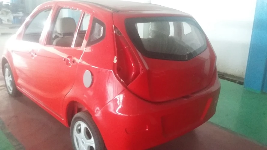 Cận cảnh xe ô tô 4 chỗ giá rẻ mang thương hiệu Việt ảnh 4 Cận cảnh xe ô tô 4 chỗ giá rẻ mang thương hiệu Việt ảnh 4