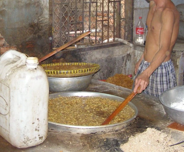 ‘Soi’ từ nước đá đến heo quay: Độc và bẩn ảnh 7