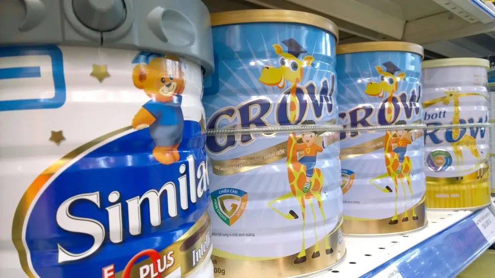 Chọn mua sữa chính hãng để đảm bảo sức khỏe của chính mình ảnh 2