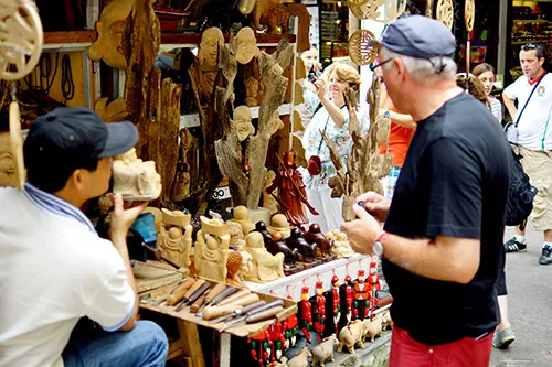 Thủ tướng chỉ thị: Bán không đúng giá, rút giấy phép kinh doanh ảnh 1 Thủ tướng chỉ thị: Bán không đúng giá, rút giấy phép kinh doanh ảnh 1