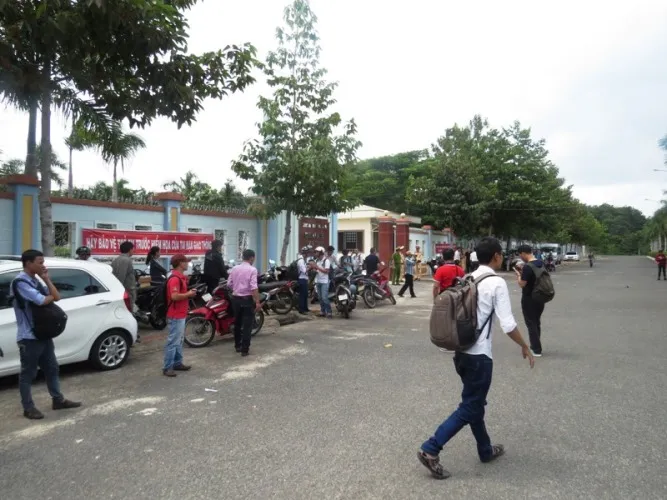 Chùm ảnh: Họp báo vụ thảm sát ở Bình Phước ảnh 5 Chùm ảnh: Họp báo vụ thảm sát ở Bình Phước ảnh 5