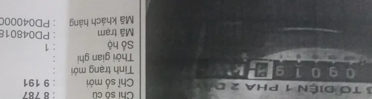 Hóa đơn điện tăng cao vì ghi sai số công tơ ảnh 1