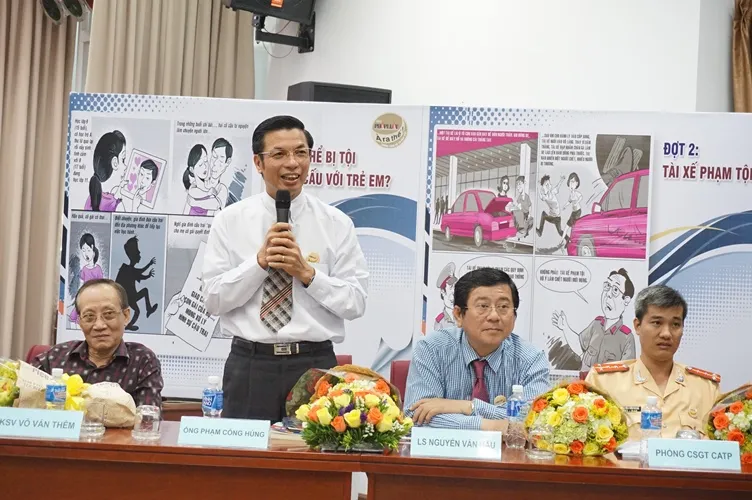 Trao giải À RA THẾ: Sôi nổi cãi nhau, cùng đưa pháp luật vào cuộc sống ảnh 17