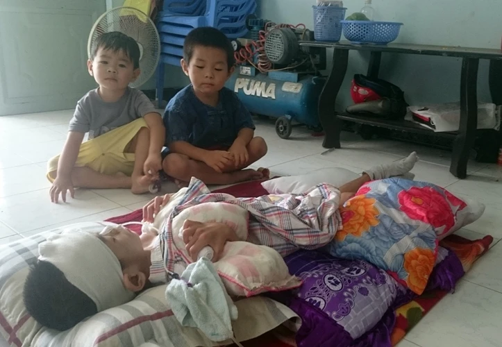 ‘Ước mơ vào lớp 1 của con đã tắt’ ảnh 2 ‘Ước mơ vào lớp 1 của con đã tắt’ ảnh 2