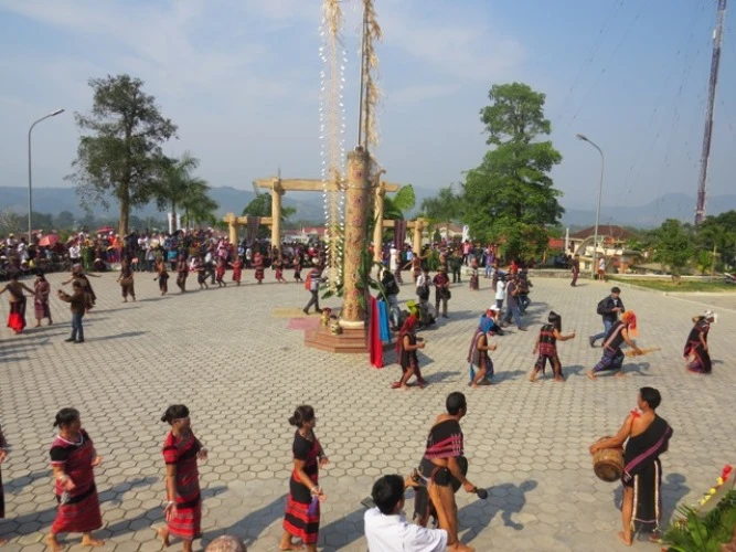 Lần đầu tiên lễ hội A Riêu Car không có nghi lễ đâm trâu ảnh 7