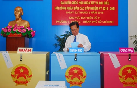 Chùm ảnh: Lãnh đạo Đảng, Nhà nước đi bầu cử ảnh 6