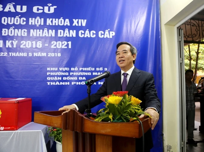 Toàn cảnh ngày bầu cử: Kiểm phiếu ngay trong đêm ảnh 22