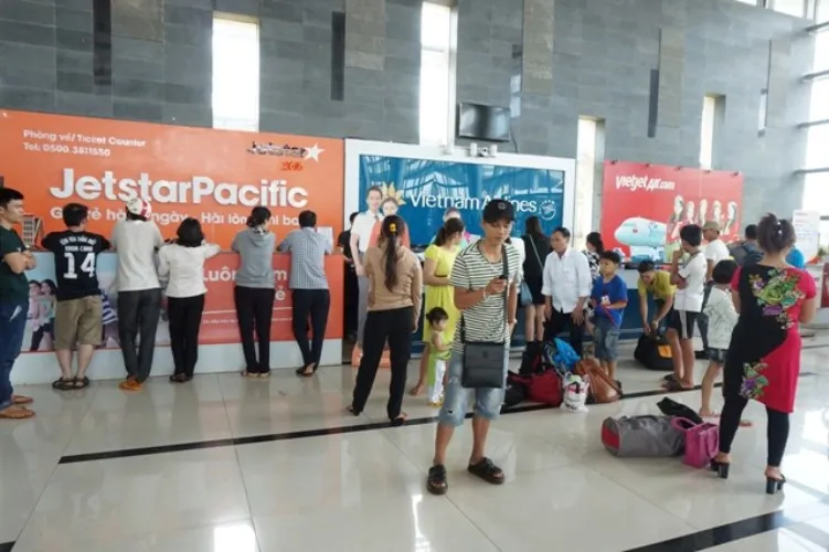 Sân bay Buôn Ma Thuột tê liệt vì hỏng đường băng ảnh 3