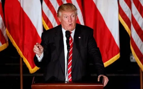 1.500 phụ nữ tình nguyện khỏa thân phản đối donald trump hình 0 1.500 phu nu tinh nguyen khoa than phan doi donald trump hinh 0