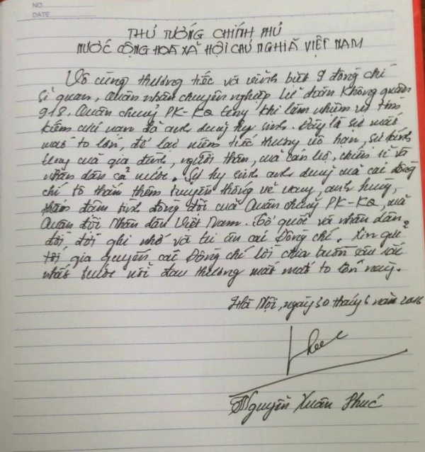 Dòng ghi sổ tang của Thủ tướng Chính phủ Nguyễn Xuân Phúc