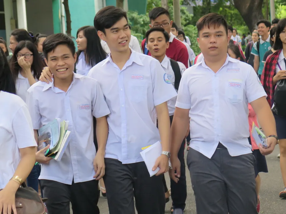 Học sinh dự kỳ thi THPT Quốc gia 2016 tại TPHCM. Ảnh: P.ANH