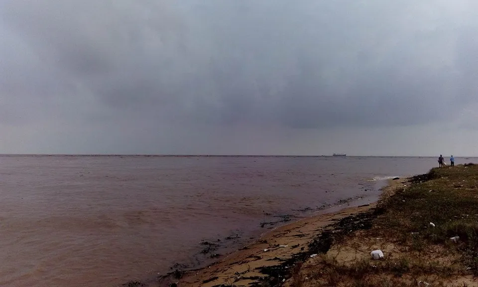 Cửa sông Gianh nơi các ngư dân gặp nạn