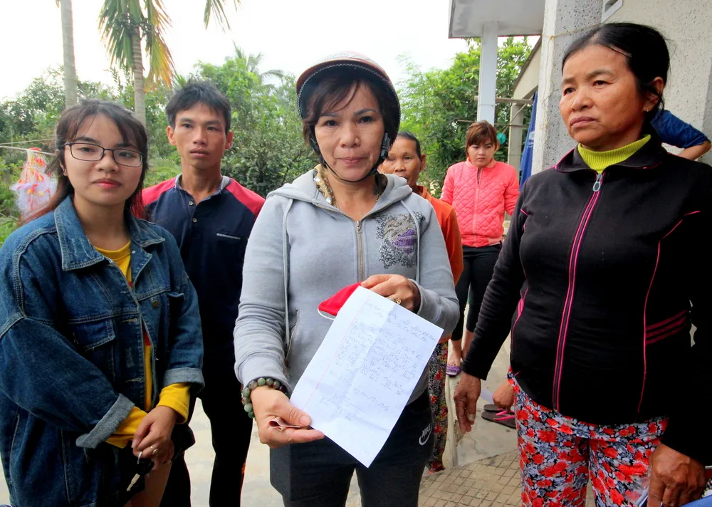 Nhiều người dân cầu cứu cơ quan chức năng vì chủ hụi đã bỏ trốn