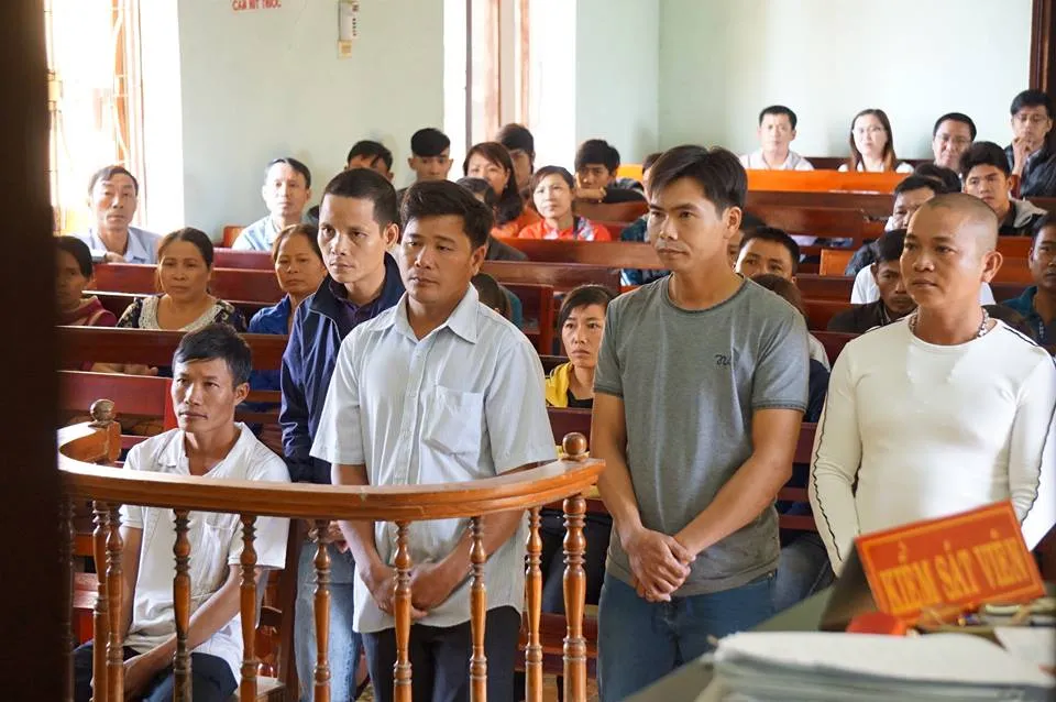 Luật sư đề nghị VKS giám sát cách hỏi của chủ toạ ảnh 3