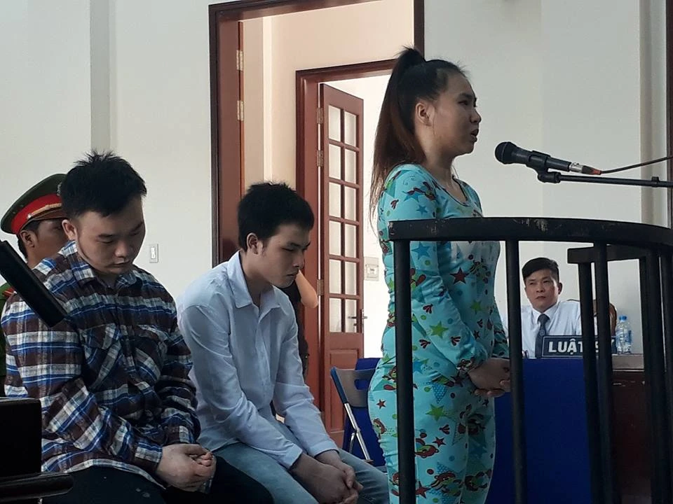 Nữ sinh bị tạt acid từ chối nhận tiền của nữ thủ phạm ảnh 4