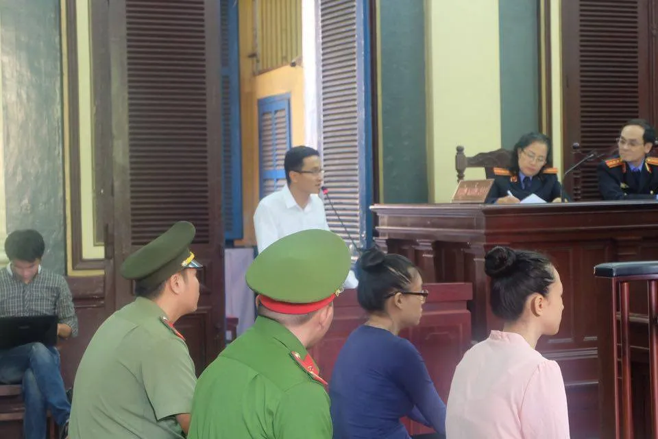 Phương Nga cương quyết im lặng, không trả lời luật sư ảnh 10